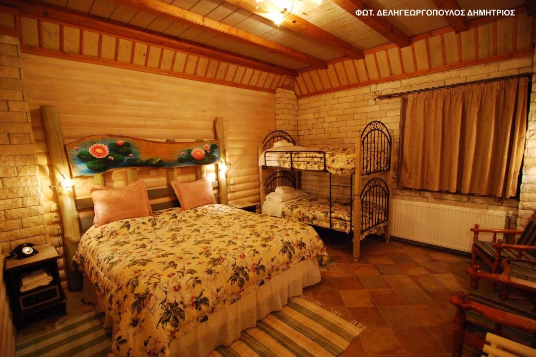 Photo of Bedroom in Karpenisi