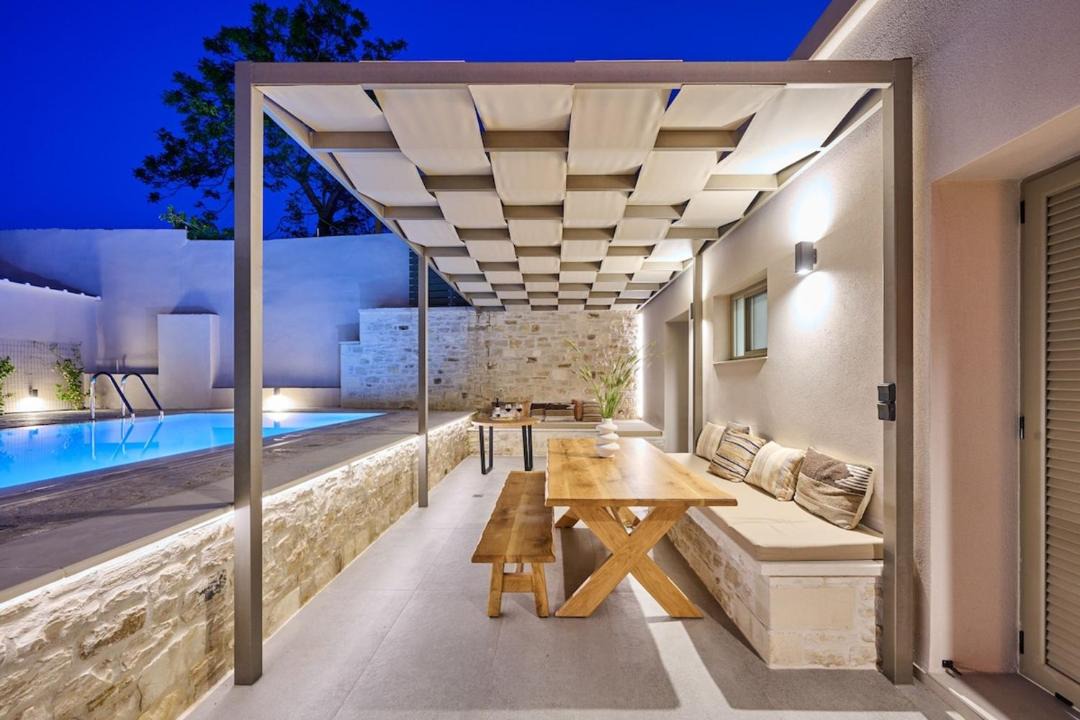 Photo of Patio Balcony in Vryses