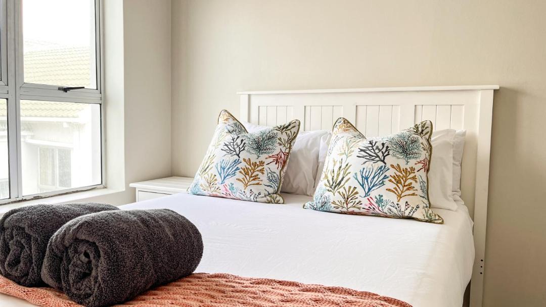 Photo of Bedroom in Pollok Beach