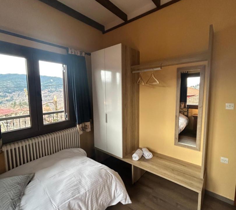 Photo of Bedroom in Elati