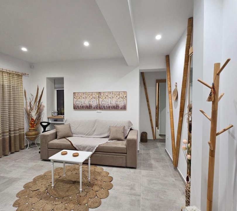 Photo of Livingroom in Amarousion