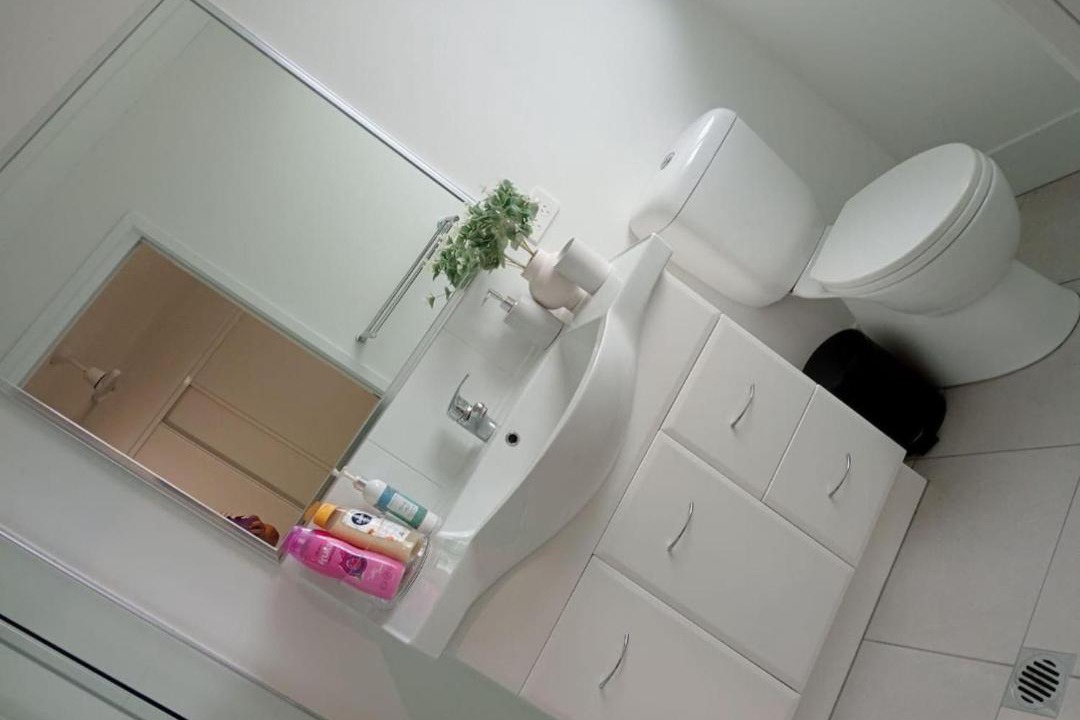 Photo of Bathroom in Deebing Heights