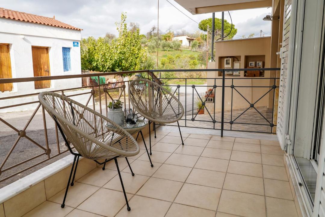 Photo of Patio Balcony in Amarinthos