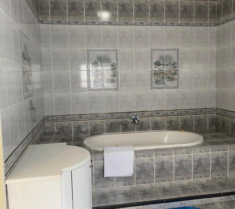Photo of Bathroom in Morningside
