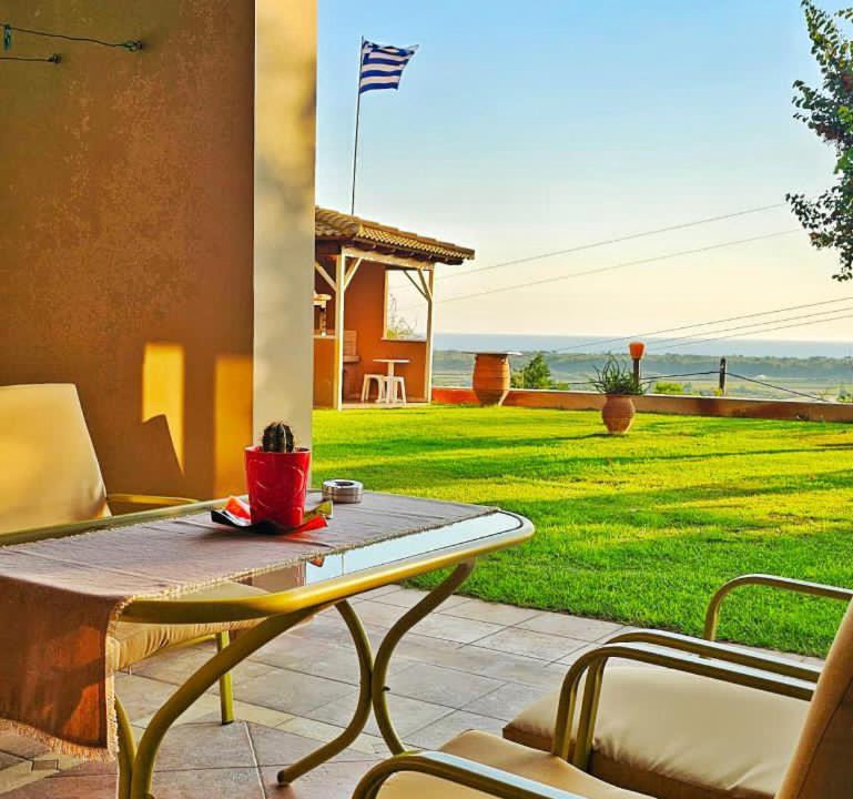 Photo of Patio Balcony in Kato Samiko