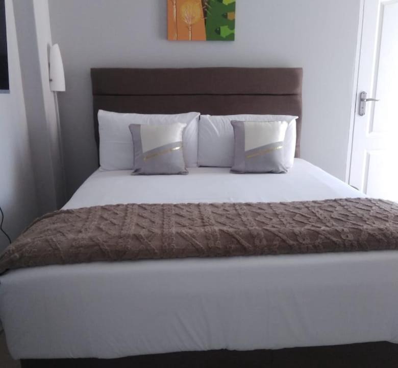 Photo of Bedroom in North Beach