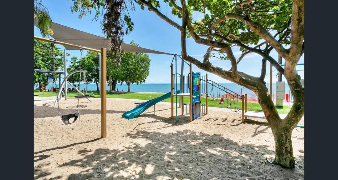 Photo of Others in Holloways Beach