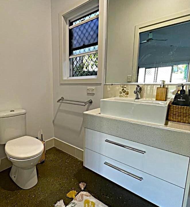 Photo of Bathroom in Torquay