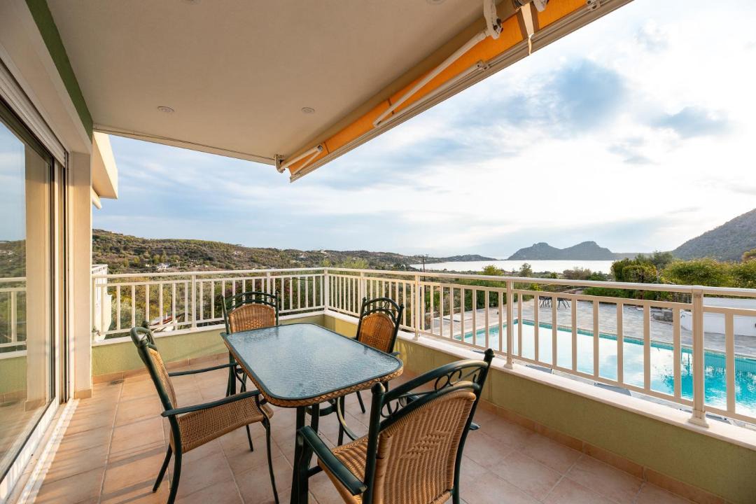 Photo of Patio Balcony in Limni Vouliagmenis
