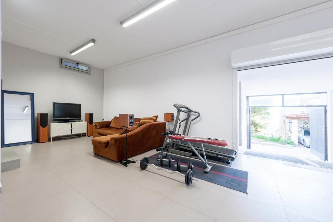 Photo of Livingroom in Kropia