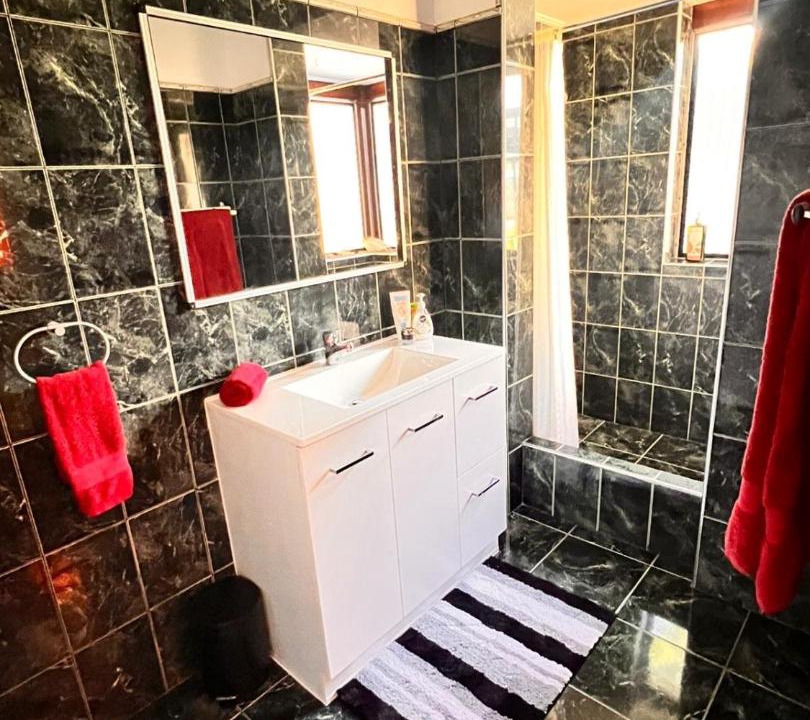 Photo of Bathroom in Holloways Beach