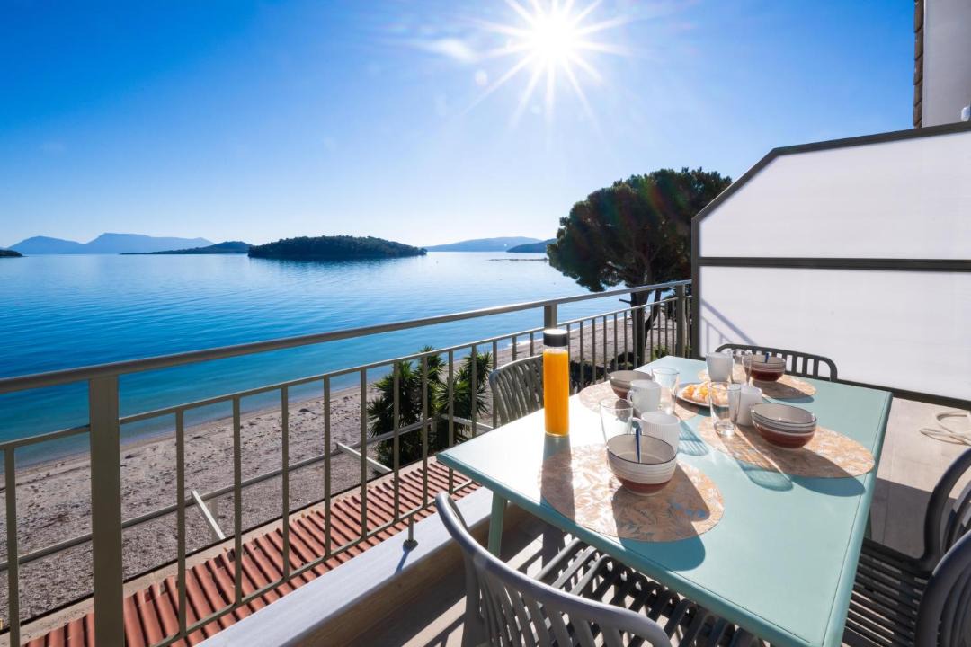 Photo of Patio Balcony in Perigiali