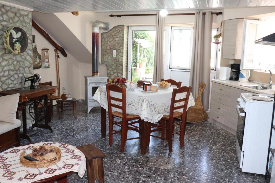 Photo of Kitchen in Kymi-Aliveri