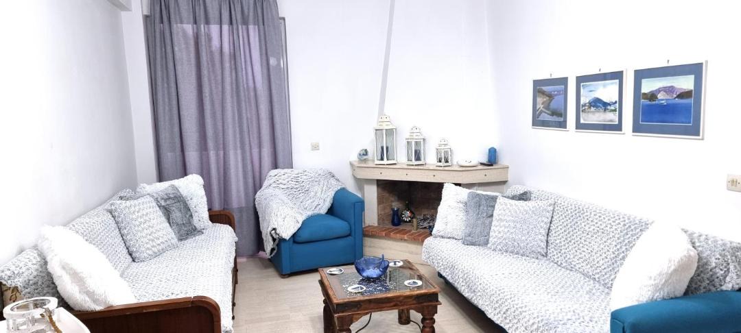 Photo of Livingroom in Kamena Vourla