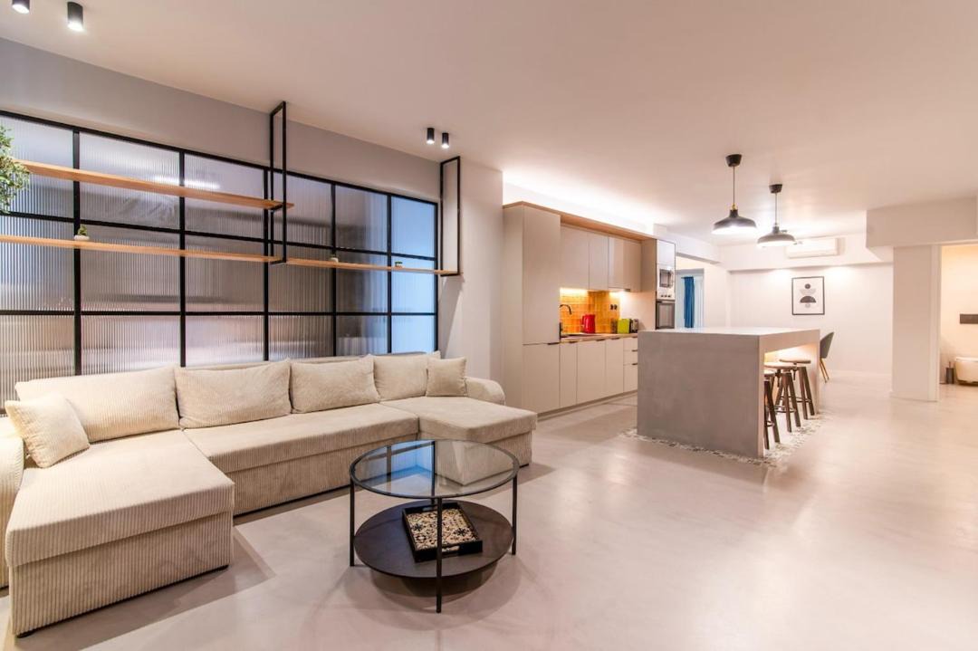 Photo of Livingroom in Ilisia