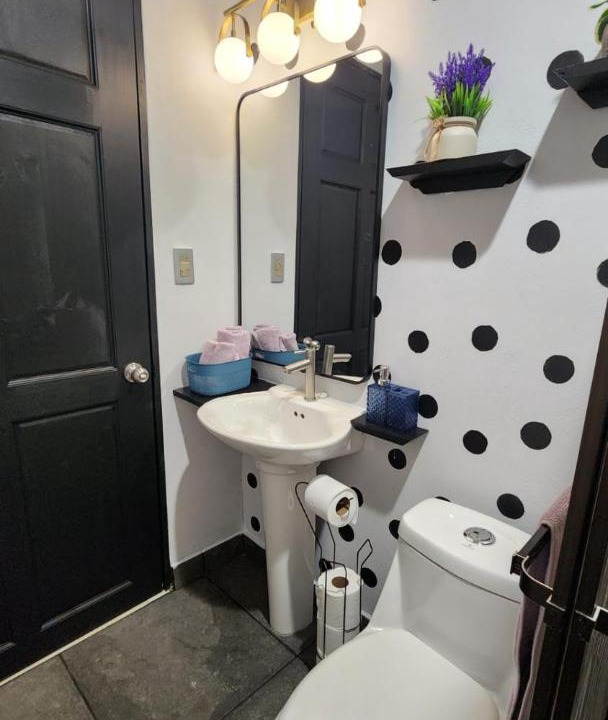 Photo of Bathroom in Penjamo