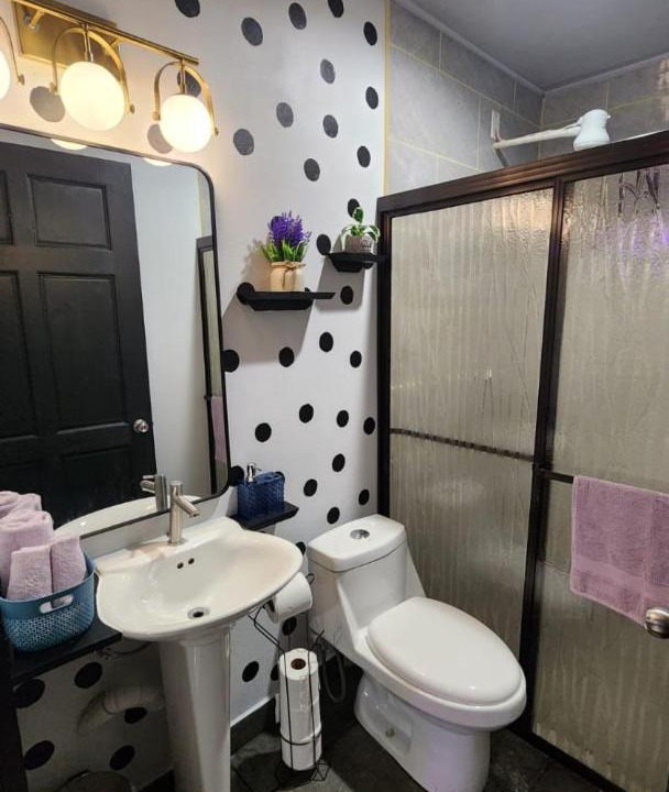 Photo of Bathroom in Penjamo