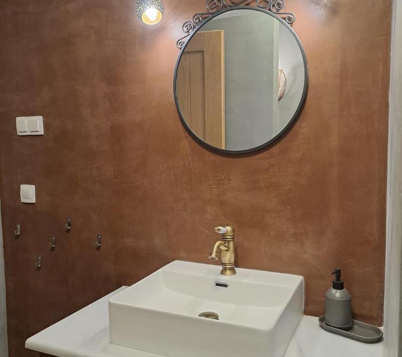 Photo of Bathroom in Sarakiniko