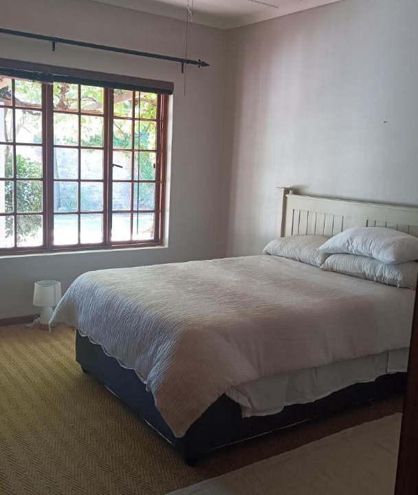 Photo of Bedroom in Oudtshoorn