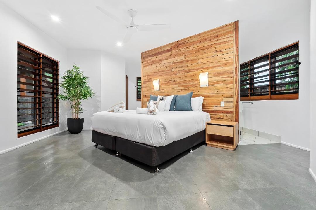 Photo of Bedroom in Clifton Beach