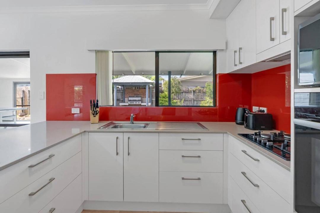 Photo of Kitchen in Trinity Beach