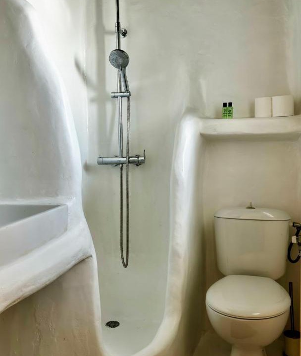 Photo of Bathroom in Drafaki