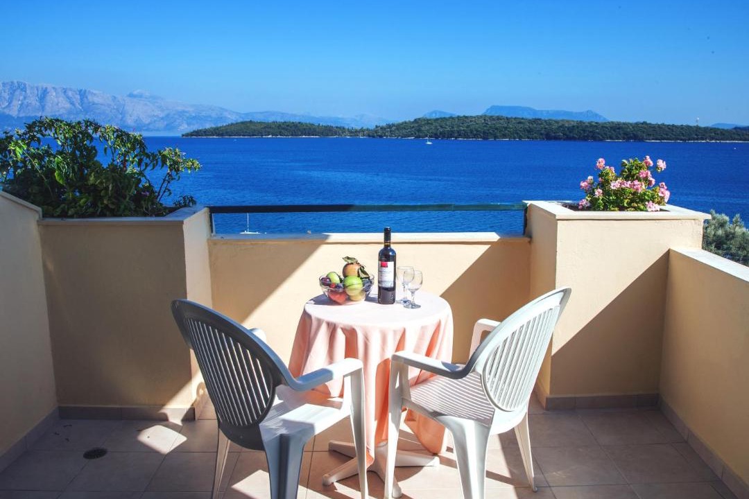 Photo of Patio Balcony in Perigiali