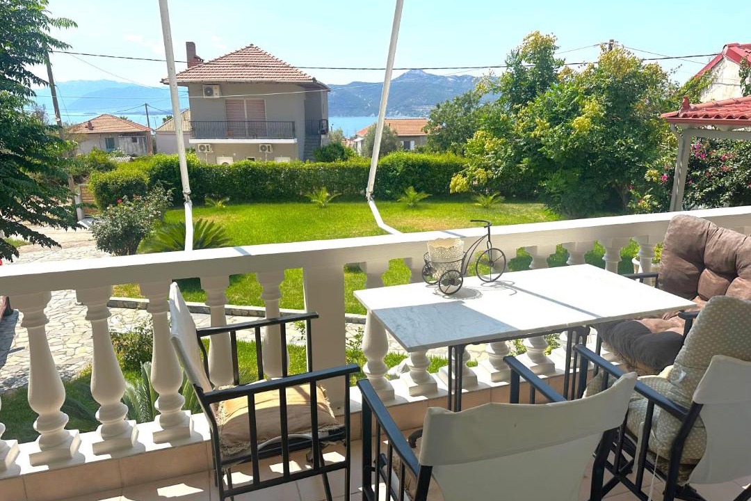Photo of Patio Balcony in Paleros