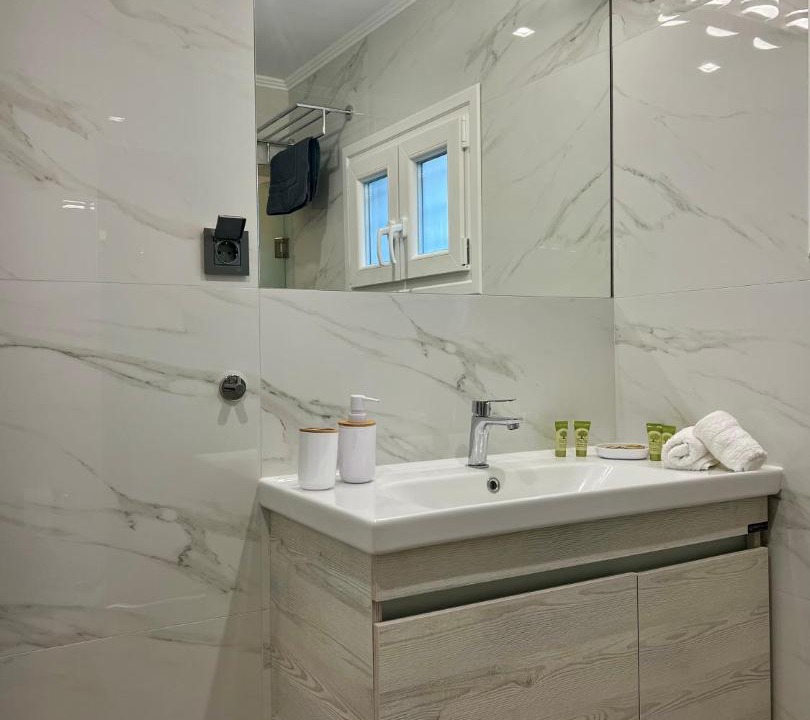 Photo of Bathroom in Rododafni