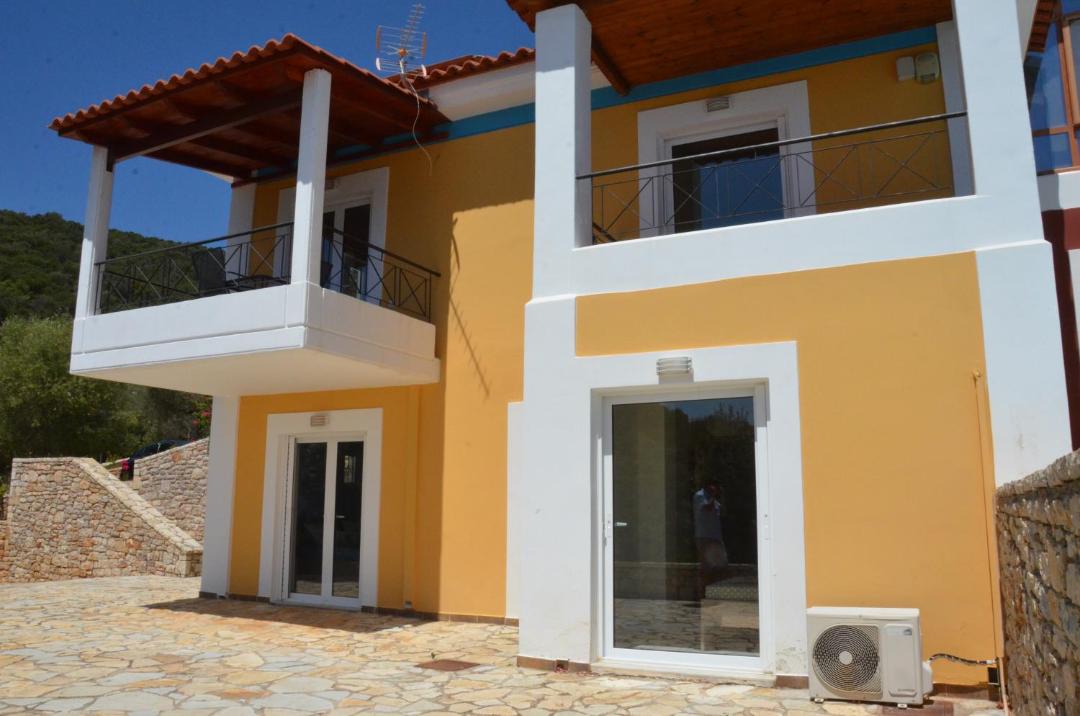 Photo of Buildings in Kefalari