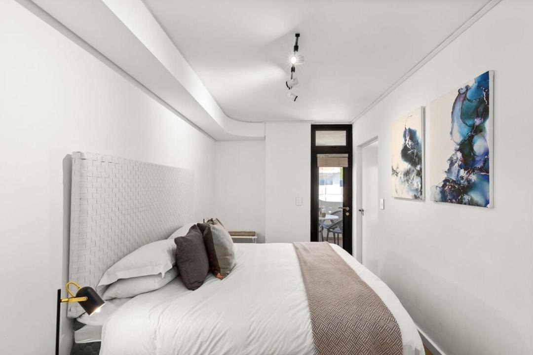 Photo of Bedroom in Cape Town City Centre