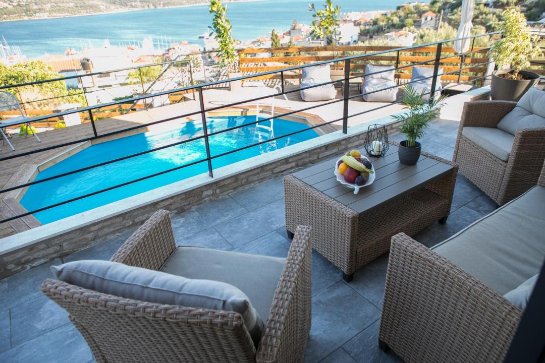 Photo of Patio Balcony in Astakos