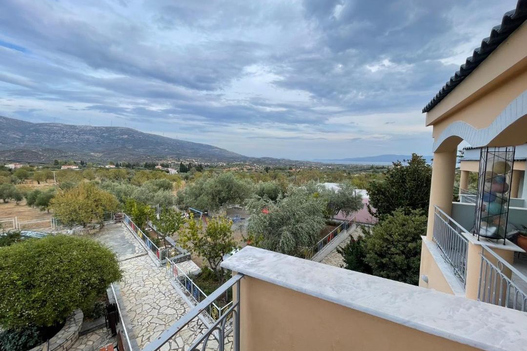 Photo of Others in Eretria
