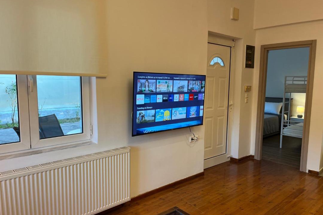 Photo of Livingroom in Molos