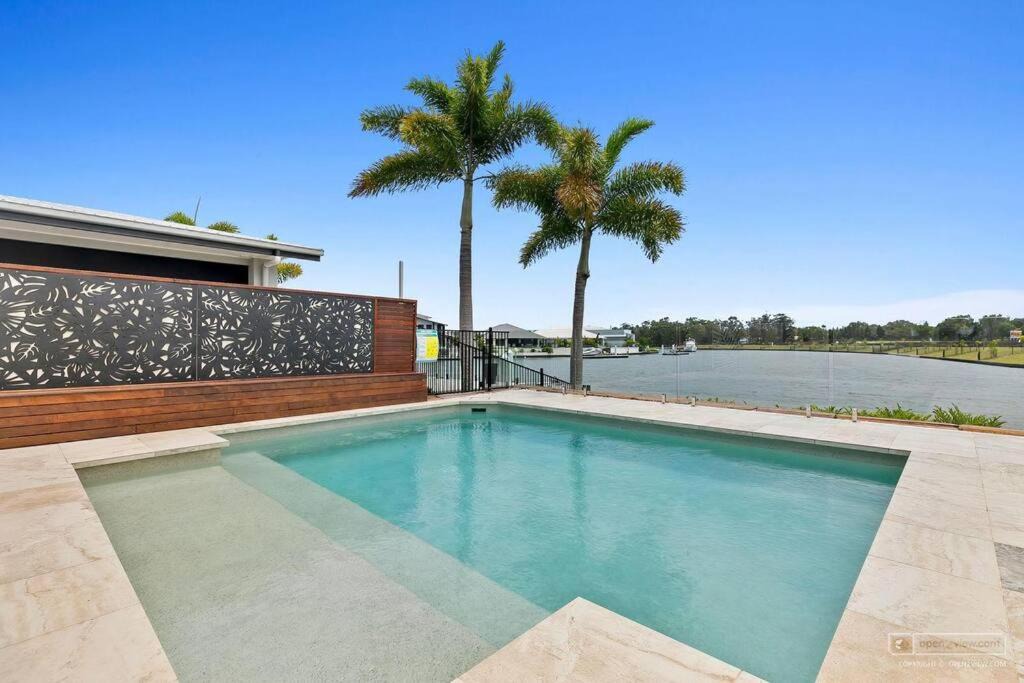 Photo of Others in Banksia Beach