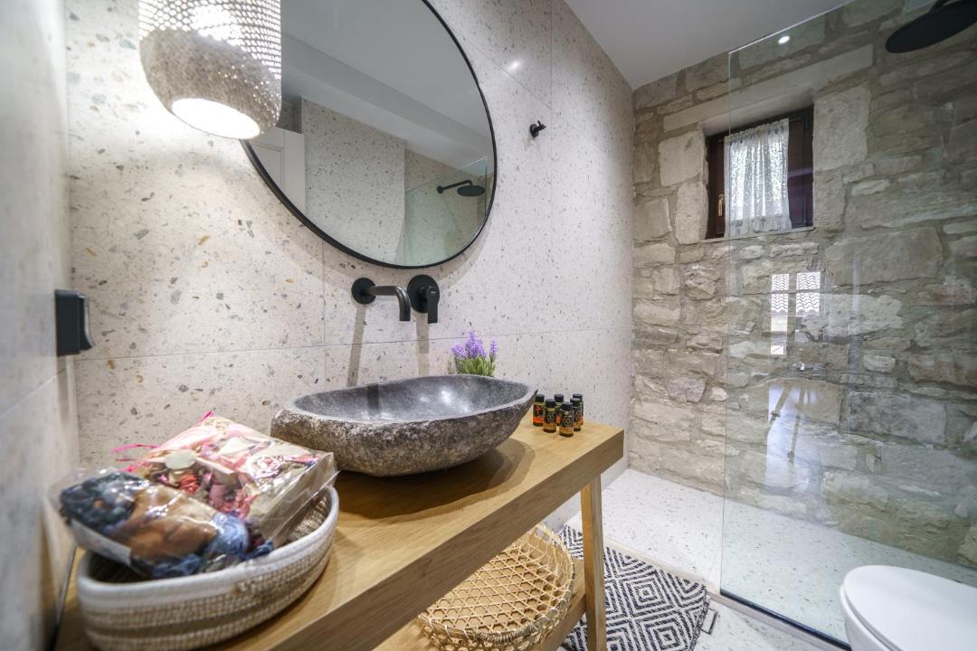 Photo of Bathroom in Asites