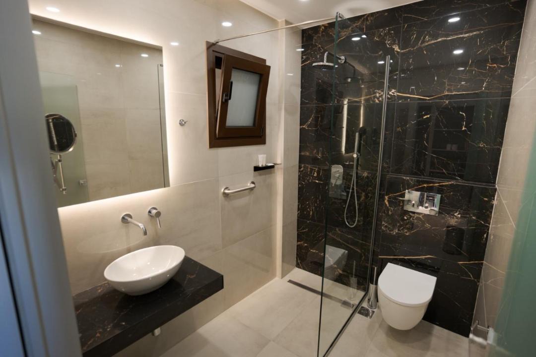 Photo of Bathroom in Glyki