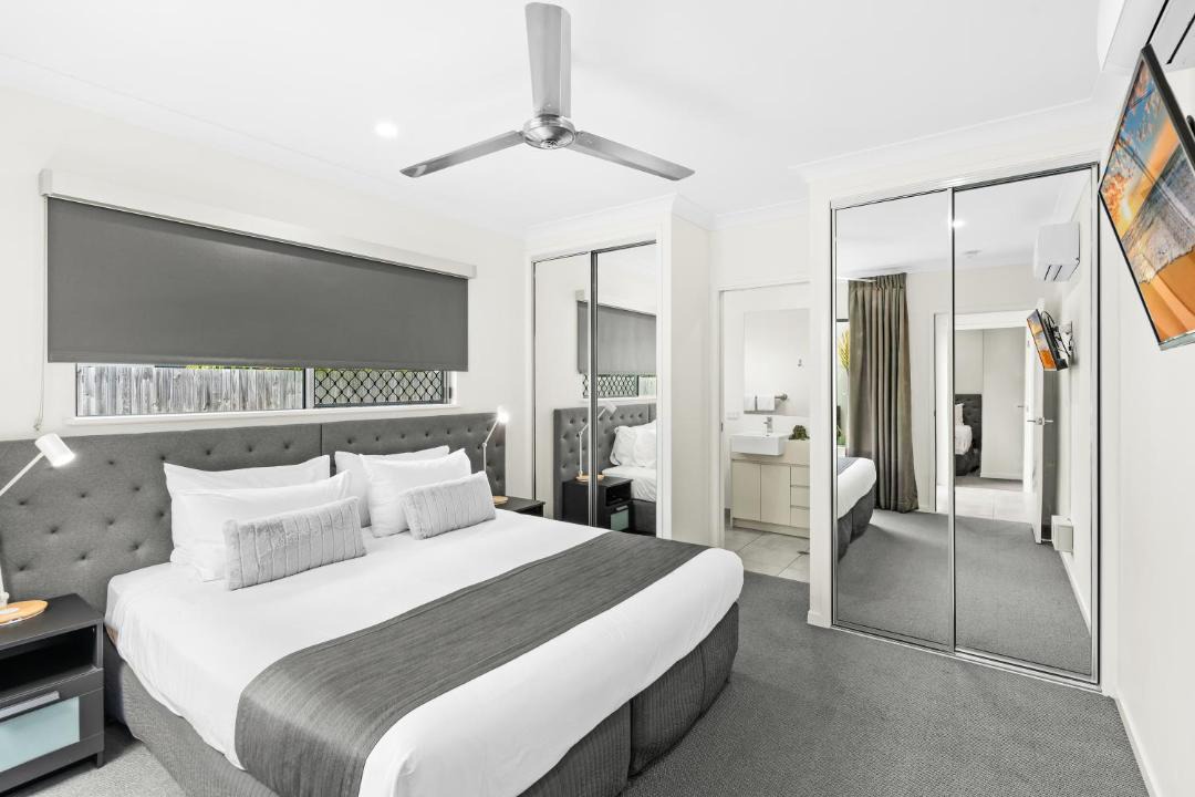 Photo of Bedroom in Trinity Beach