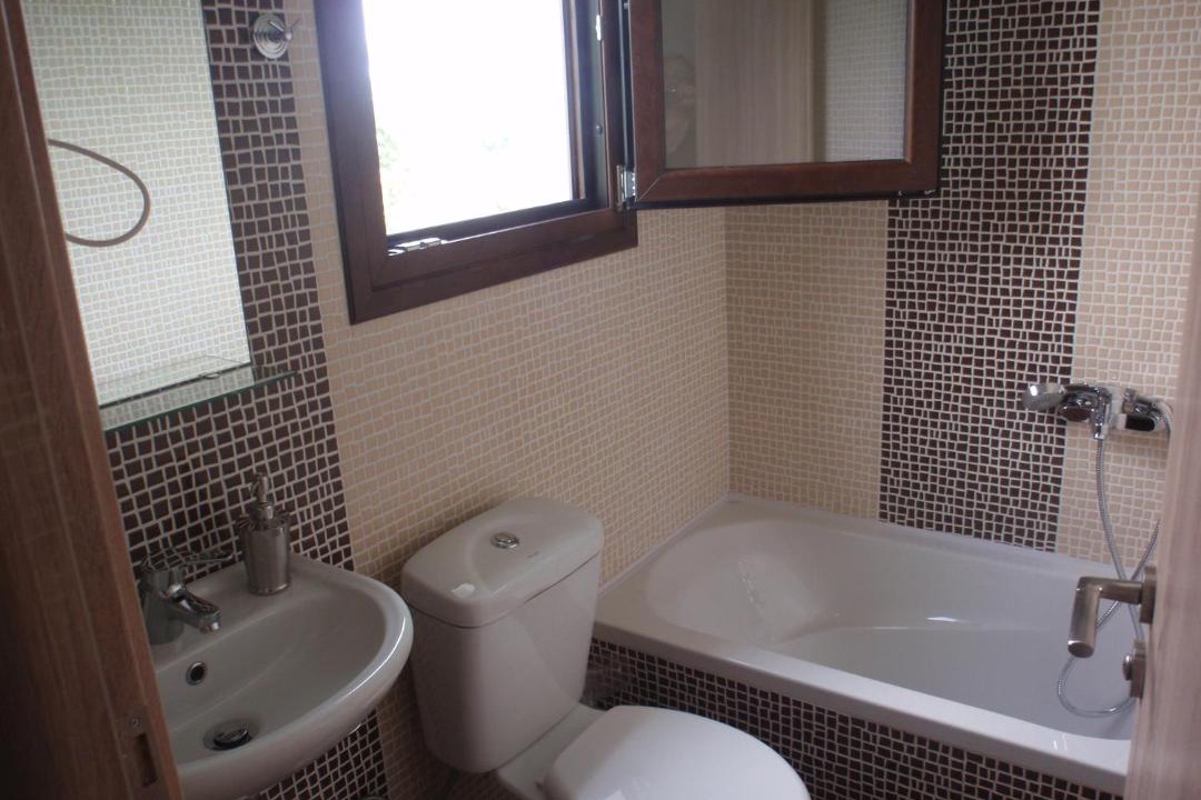 Photo of Others in Ano Kariotes