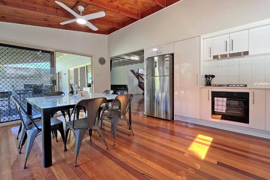Photo of Livingroom in Amity Point