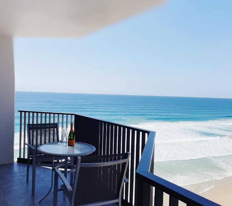 Photo of Patio Balcony in Main Beach