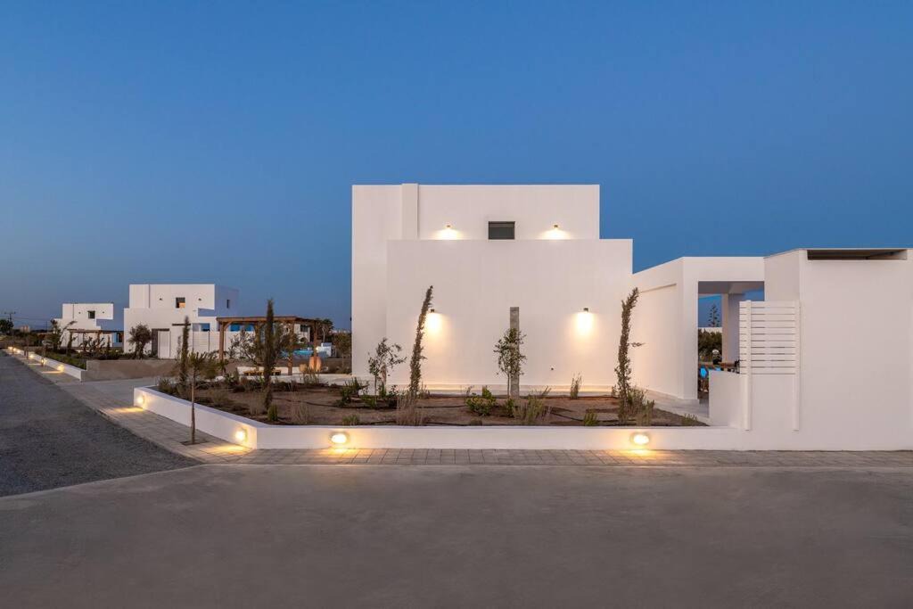 Photo of Buildings in Lahania