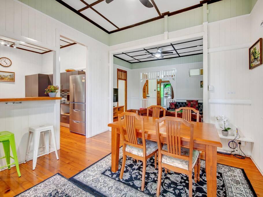Photo of Livingroom in Sadliers Crossing