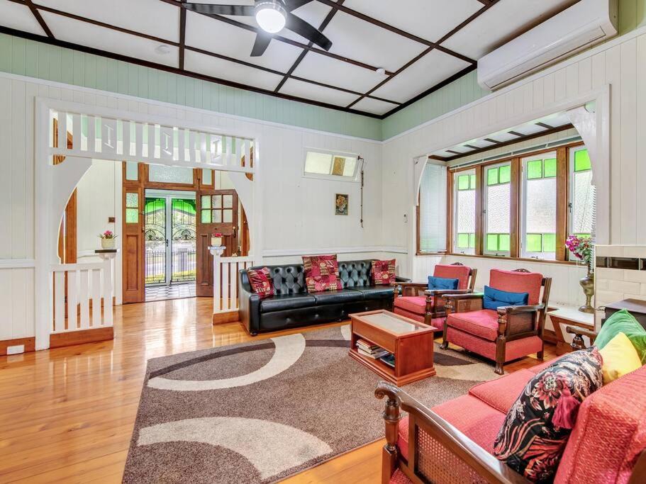 Photo of Livingroom in Sadliers Crossing