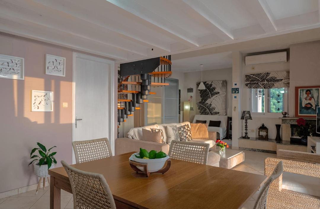 Photo of Livingroom in Zalongo