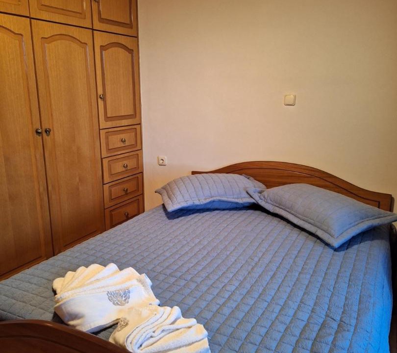 Photo of Bedroom in Astros