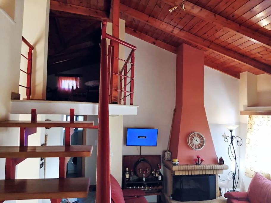 Photo of Livingroom in Mendhenitsa