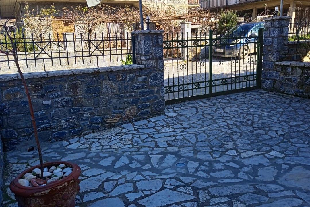 Photo of Others in Vitina