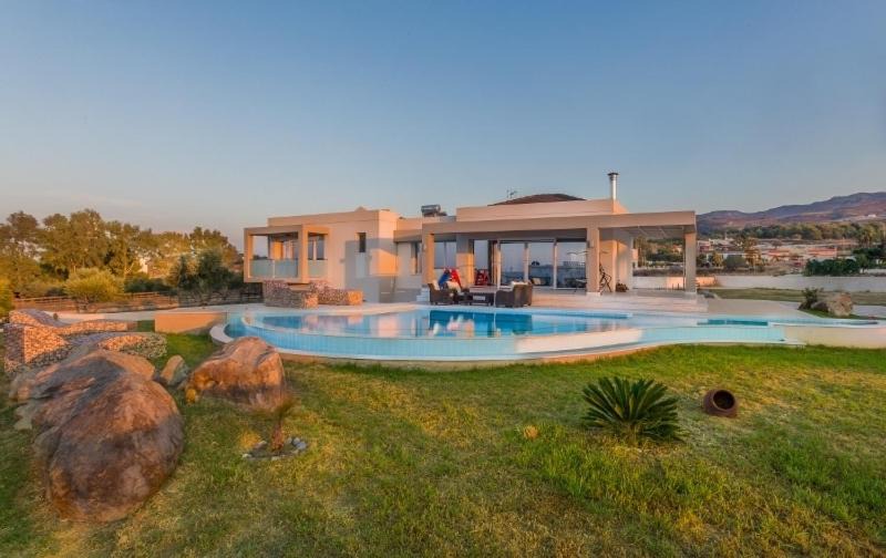 Photo of Outdoor in Tingaki