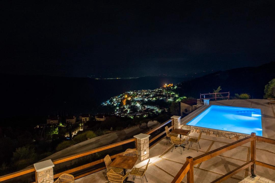 Photo of Others in Arachova
